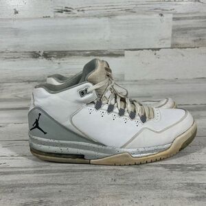 Nike Mens Air Jordan 705155-100 Flight Sneakers‎ Low Top White Lace Up Size 11.5
